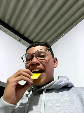 elfernh live sex cam