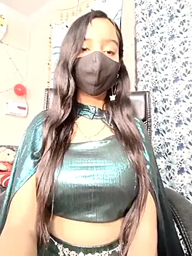 Parinaaz18 live sex cam