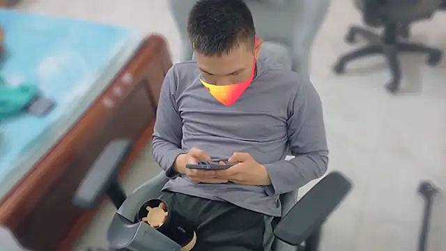 -_kur_- live sex cam