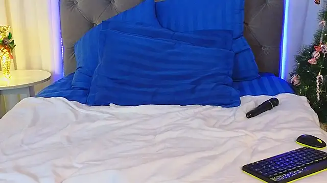 Ariana_Petite live sex cam