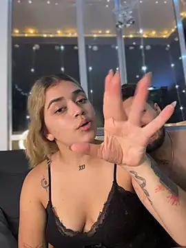 JoselinFlower_'s cam snapshot