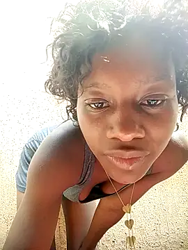 Petite_li live sex cam