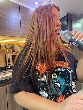 crystal_bunny7 live sex cam