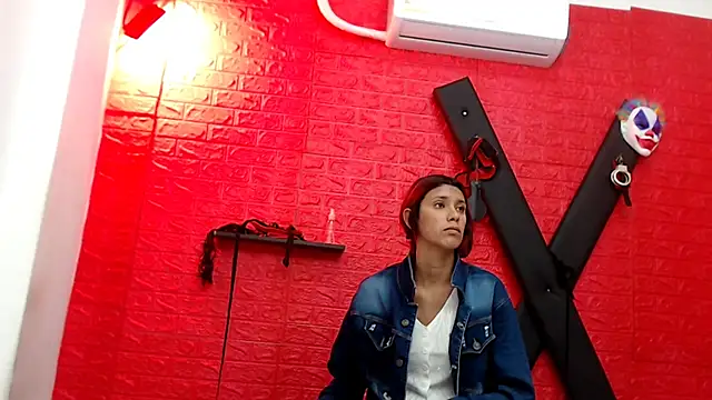 skinnyverus18's cam snapshot