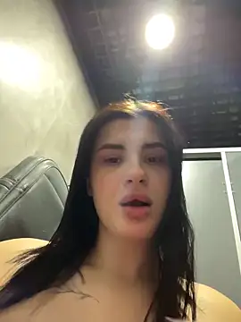 MiraReach live sex cam