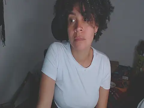 shayna_cute's cam snapshot