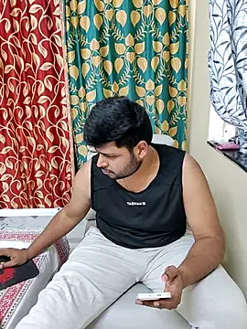 ChillBoyyy live sex cam