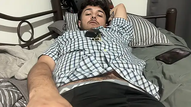 Gorillabutt1414 live sex cam
