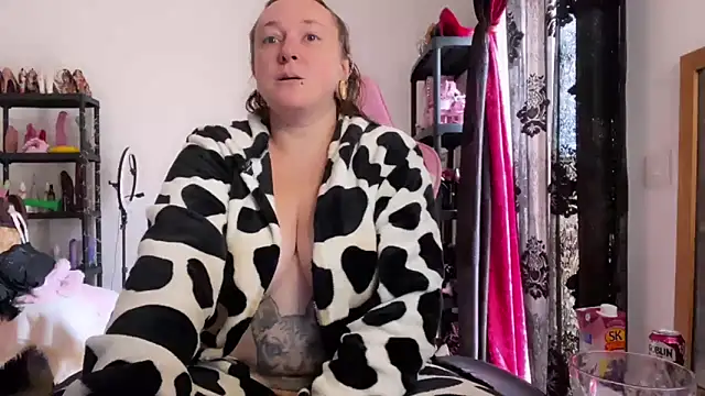 kisicaxx live sex cam