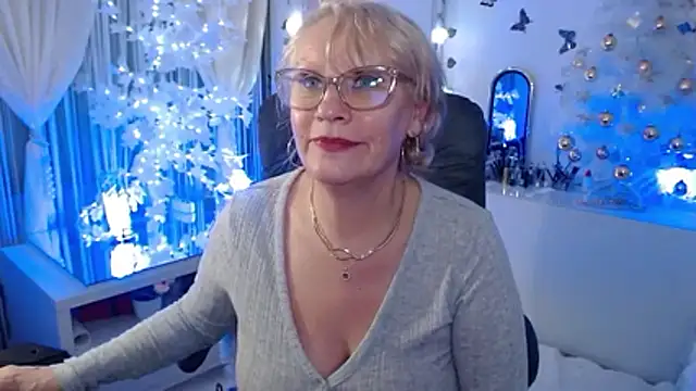 Ghertrude52 live sex cam