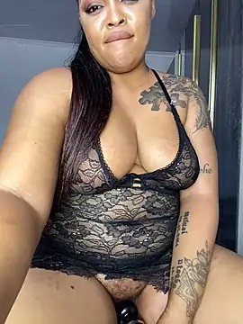 Iam-Sharifa live sex cam