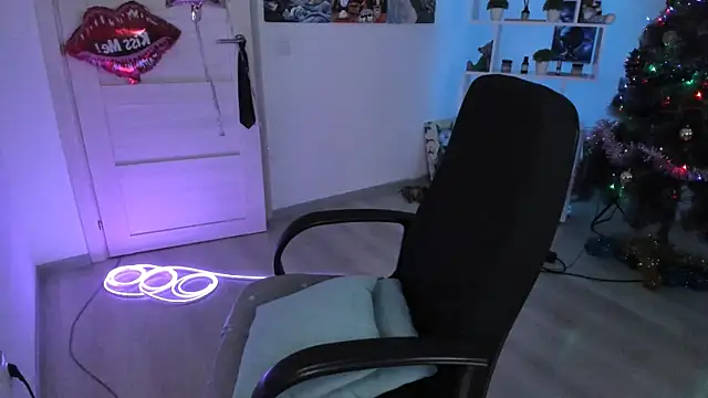 HoneySallyMoore live sex cam