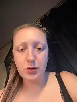 TheFishWife live sex cam