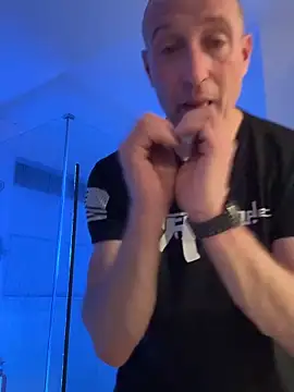 El_Gizmo live sex cam