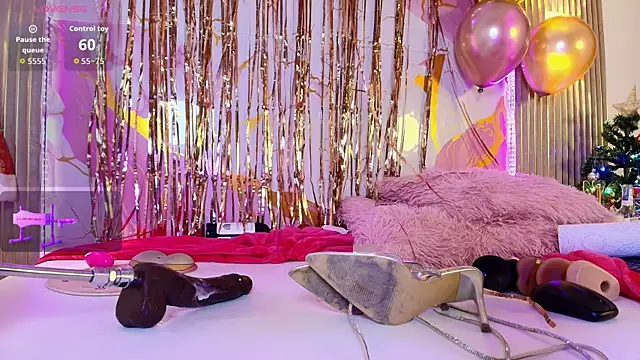 JessicaElowin live sex cam