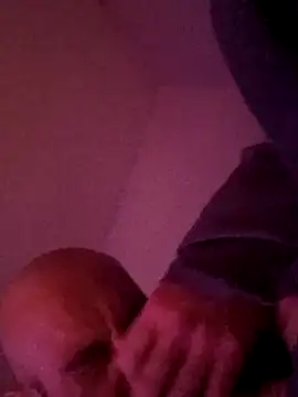 mikeystrong live sex cam