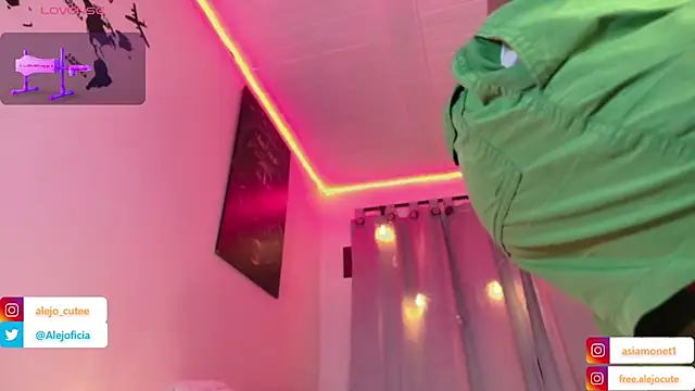 alejo_cute live sex cam