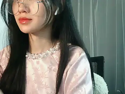 Nunaa18's cam snapshot