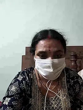 bhavyasri_55's cam snapshot