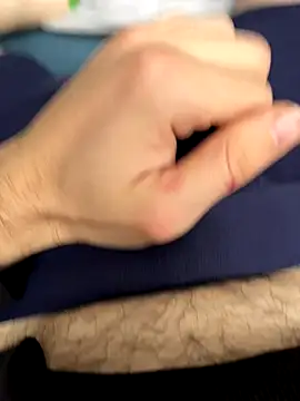 Frankieyyy1 live sex cam