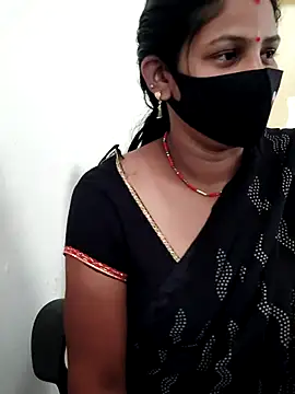 Hotcouplepriya's cam snapshot