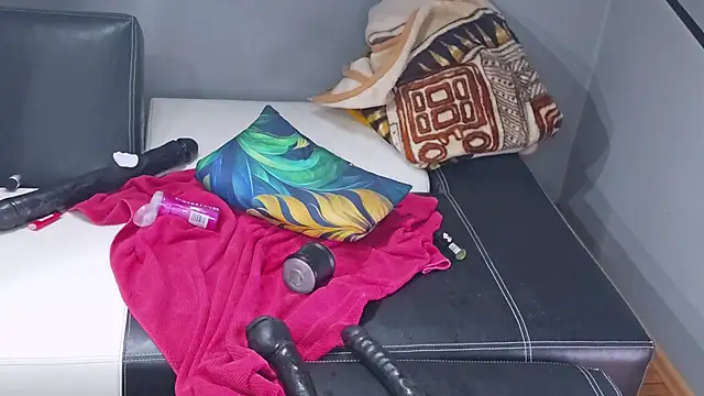 slavic_boy_39 live sex cam