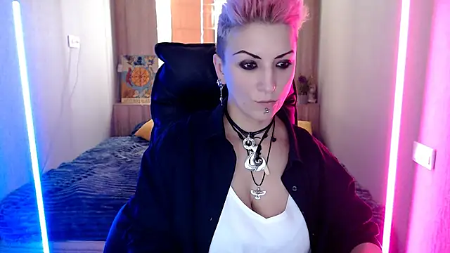 Sweet-n-Strong live sex cam