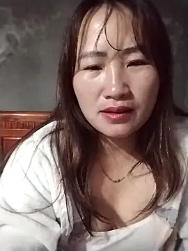 emini-xx's cam snapshot