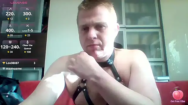 Matttthees live sex cam