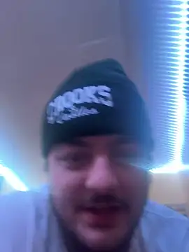 latenightguy live sex cam