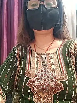 Aishwaryaa_69 live sex cam