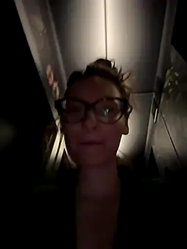 The_Snowwhitee live sex cam