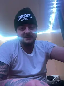 latenightguy's cam snapshot