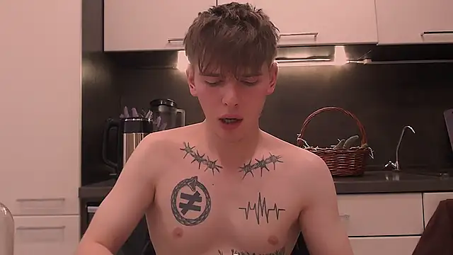 Fredd_Xanders live sex cam