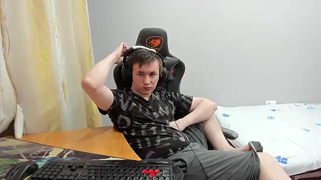 iliaskrislove's cam snapshot