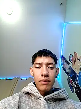 heyy_noah11 live sex cam