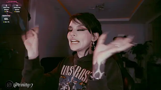 Trinity___s's cam snapshot