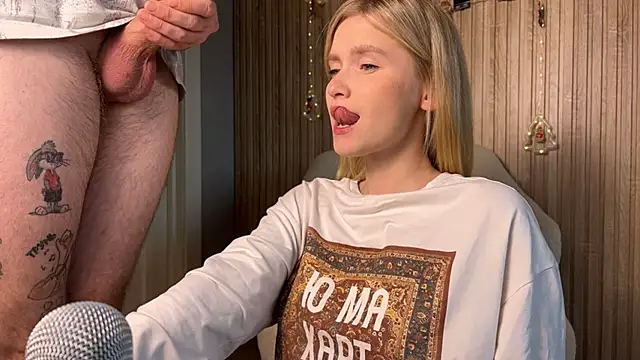 Adelovenick live sex cam