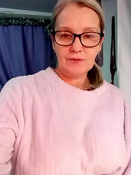 irinamaux live sex cam