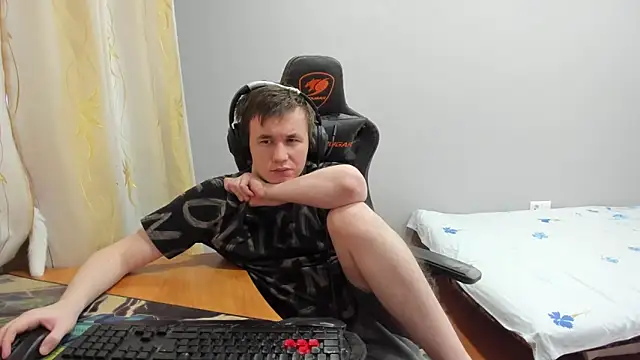 iliaskrislove live sex cam