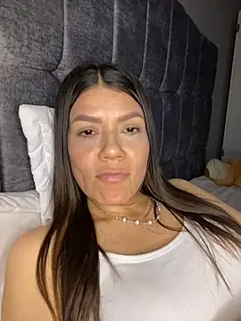 martina_contreras's cam snapshot