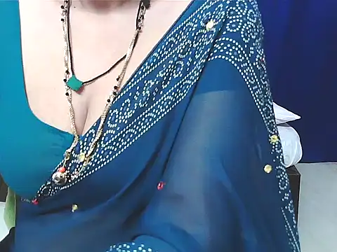 sunitha-3 live sex cam