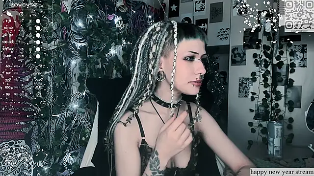 say_mary's cam snapshot