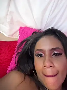 AlisonHoot69 live sex cam