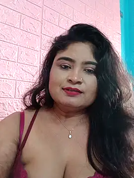 hornyriyanka live sex cam