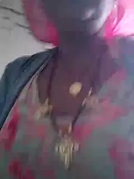 aunty_sumy live sex cam