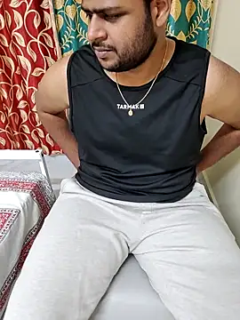 ChillBoyyy live sex cam