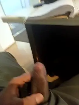 hotboy43339 live sex cam