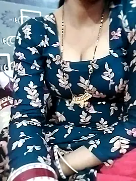 Shivangi-Sinha's cam snapshot