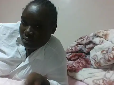 queen_aria19's cam snapshot